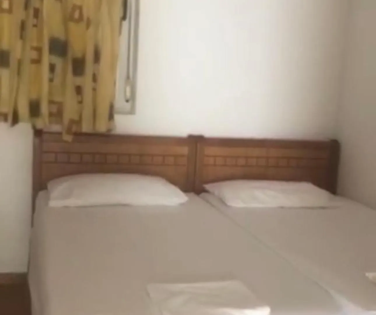 White Marine Hotel Qeparo